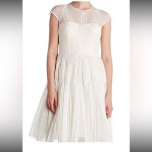 Ted Baker London Womens 4 US Size 10 Miyaa Embroidered Mesh Fit Flare Dress